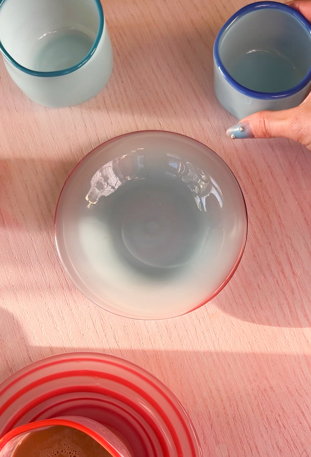 THE WAVY PLATE