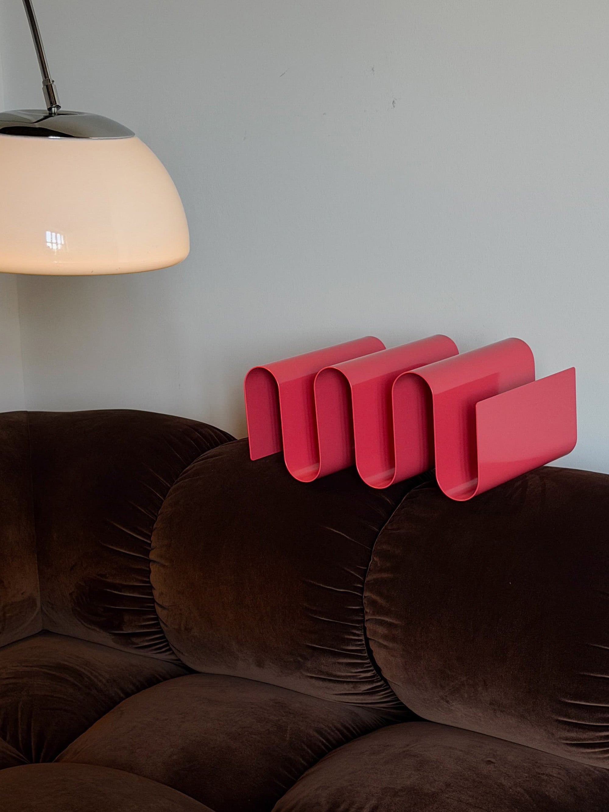 THE WAVY SHELF