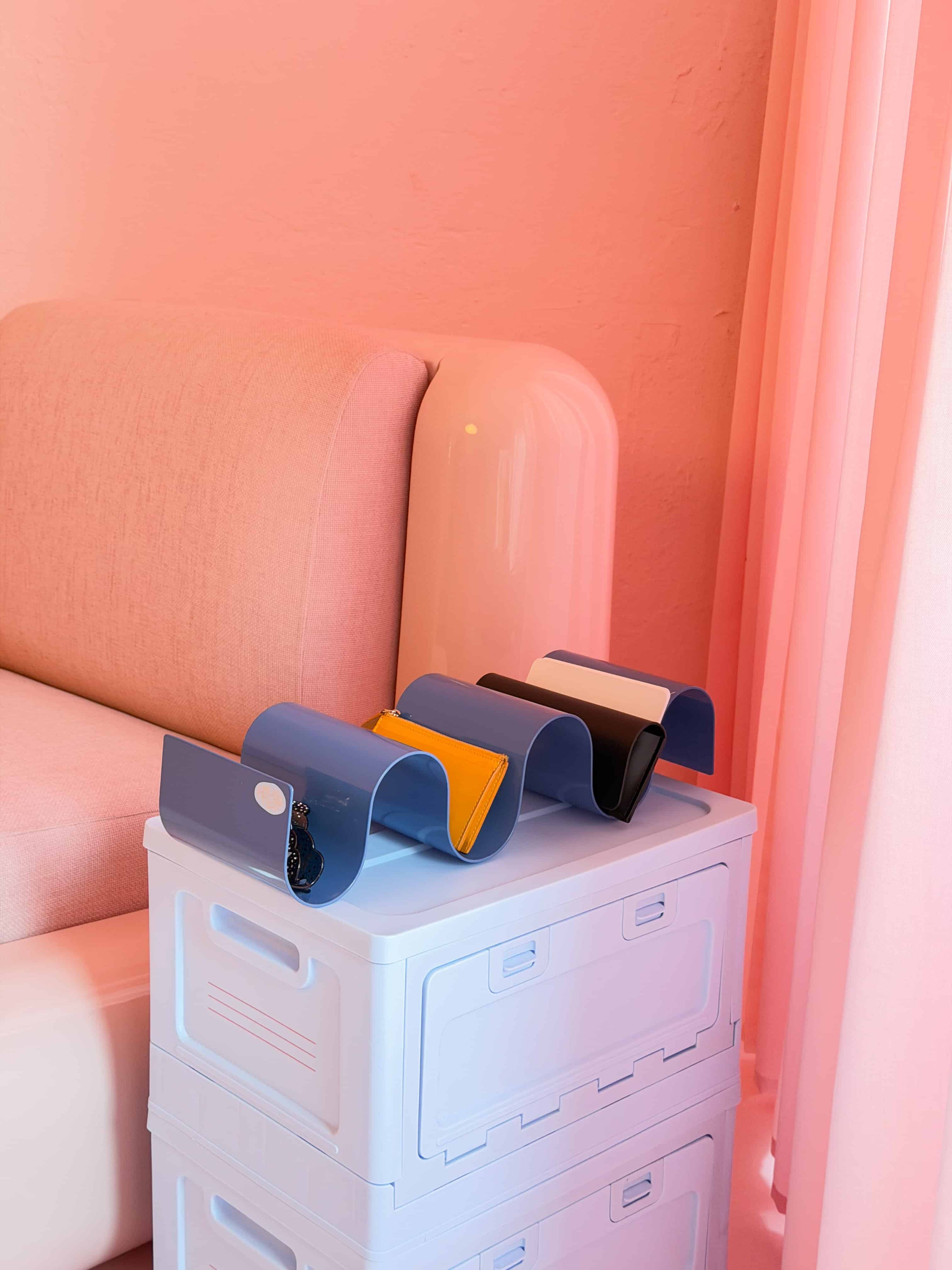 THE MINI WAVY Shelf
