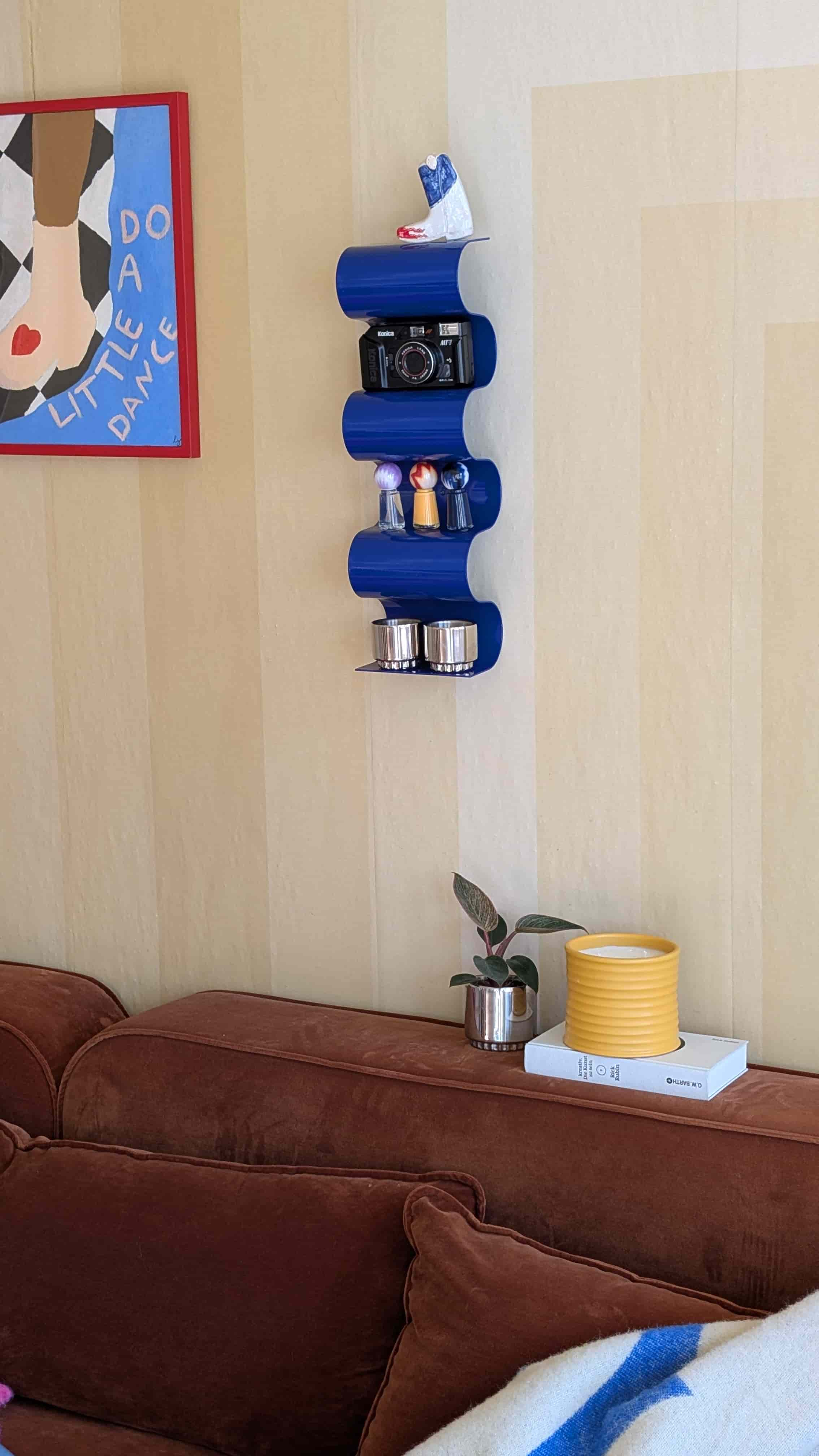 THE MINI WAVY Shelf